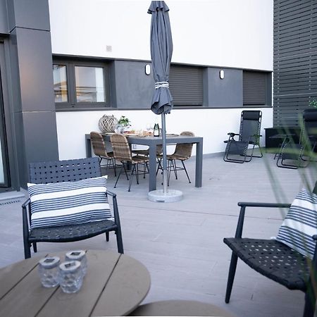 Central Premium Pool Terrace New Малага Екстериор снимка